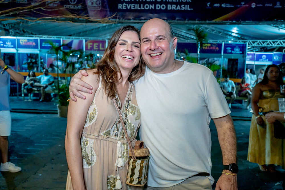 Carol Bezerra e Roberto Cláudio
