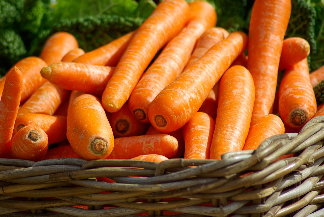 Cenoura, batata, banana, laranja ficaram mais caras em janeiro