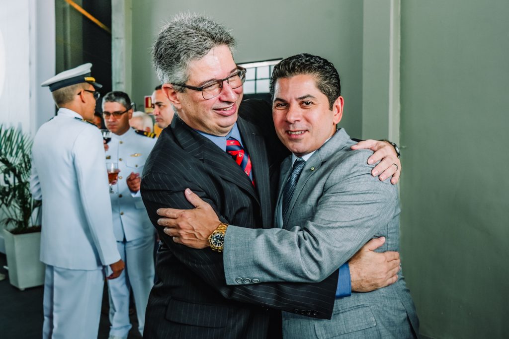 Cmdt Emiliao, Pompeu Vasconcelos E Cmdt Valença (2)