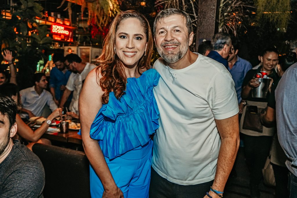 Cristina Machado E Elcio Batista