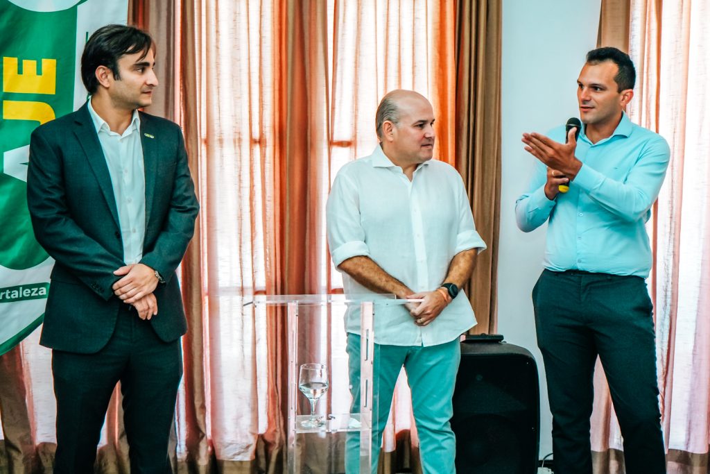 Davi Macedo, Roberto Claudio E George Martins