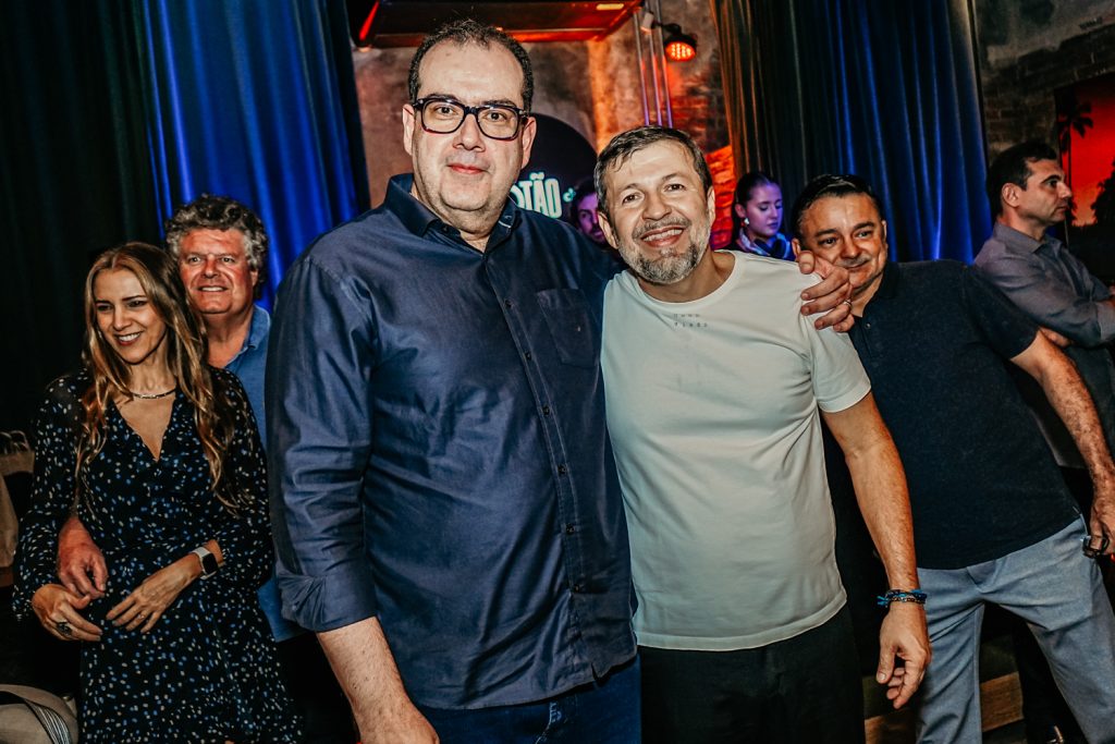 Delano Macedo E Elcio Batista