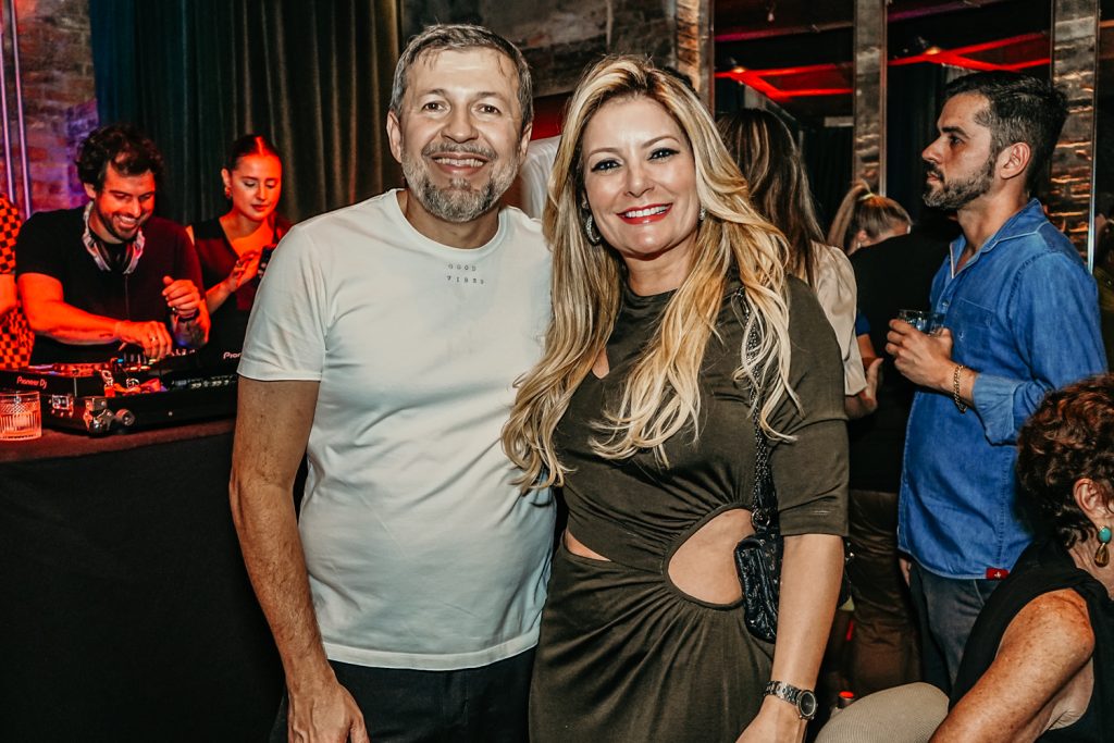 Elcio Batista E Tatiana Luna