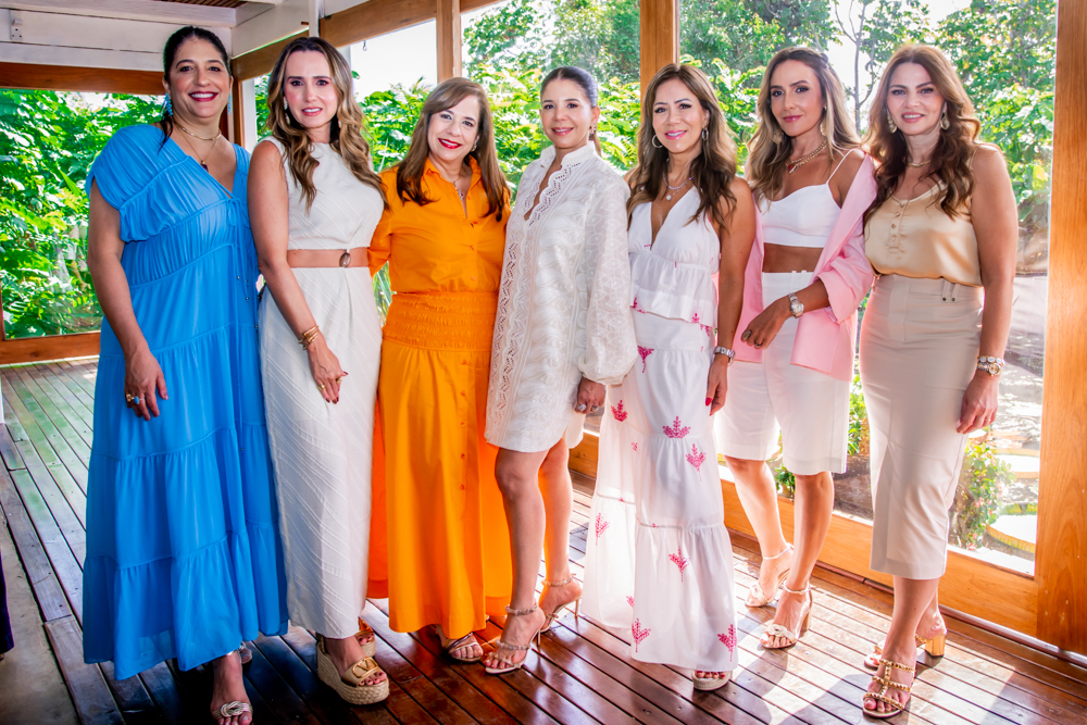 Elisa Oliveira, Roberta Nogueira, Martinha Assunção, Maria Lúcia Negrão, Sakiê Brookes, Renata Oliveira E Surama Geleilate (1)