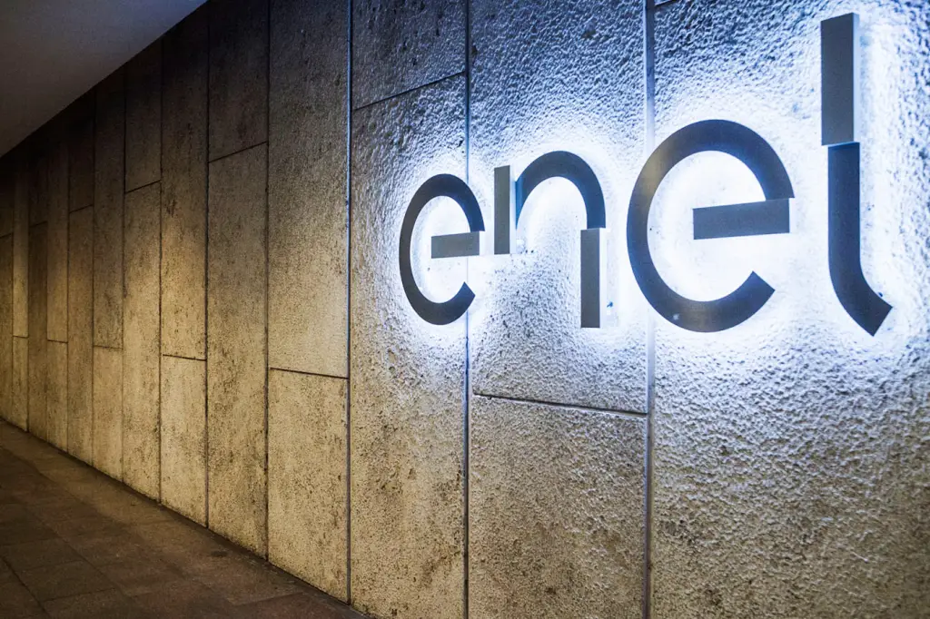 Enel Ceará é notificada pelo MPCE para explicar queda de energia em municípios do Estado durante Réveillon