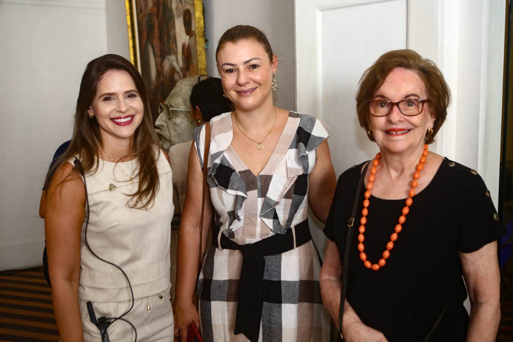 Esther Zaranza, Fernanda Denadin E Regina Fiuza (1)