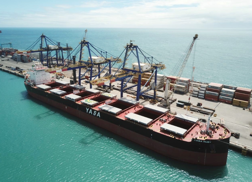 Porto do Pecém bate recorde ao exportar 2,97 mi de toneladas de placas de aço