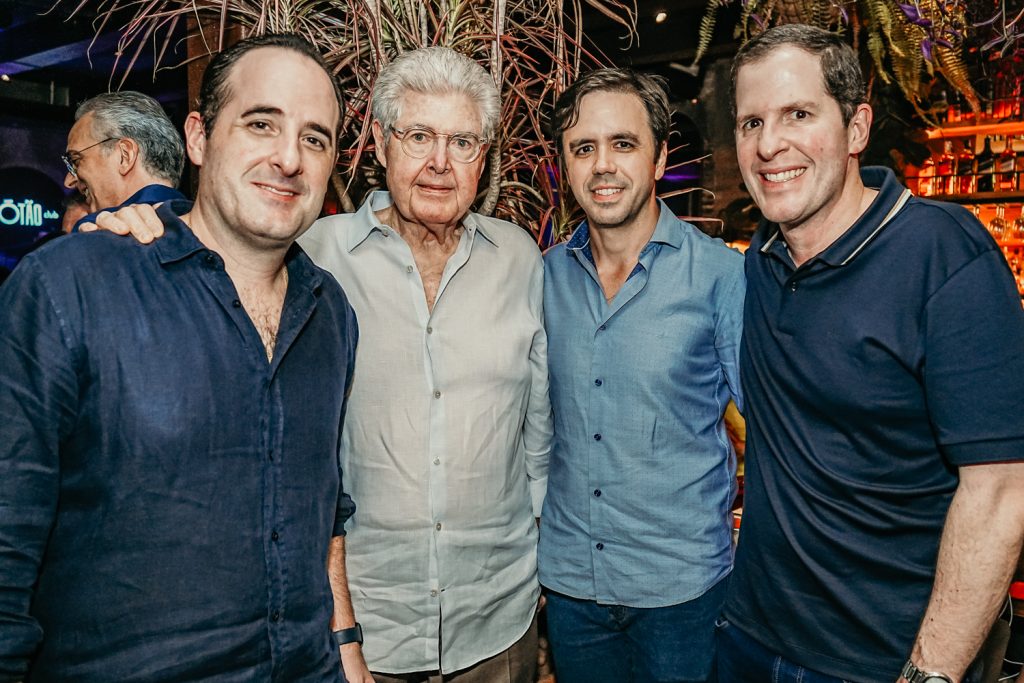 Fabio E Lucio Carneiro, Francisco Philomeno E Rodrigo Carneiro