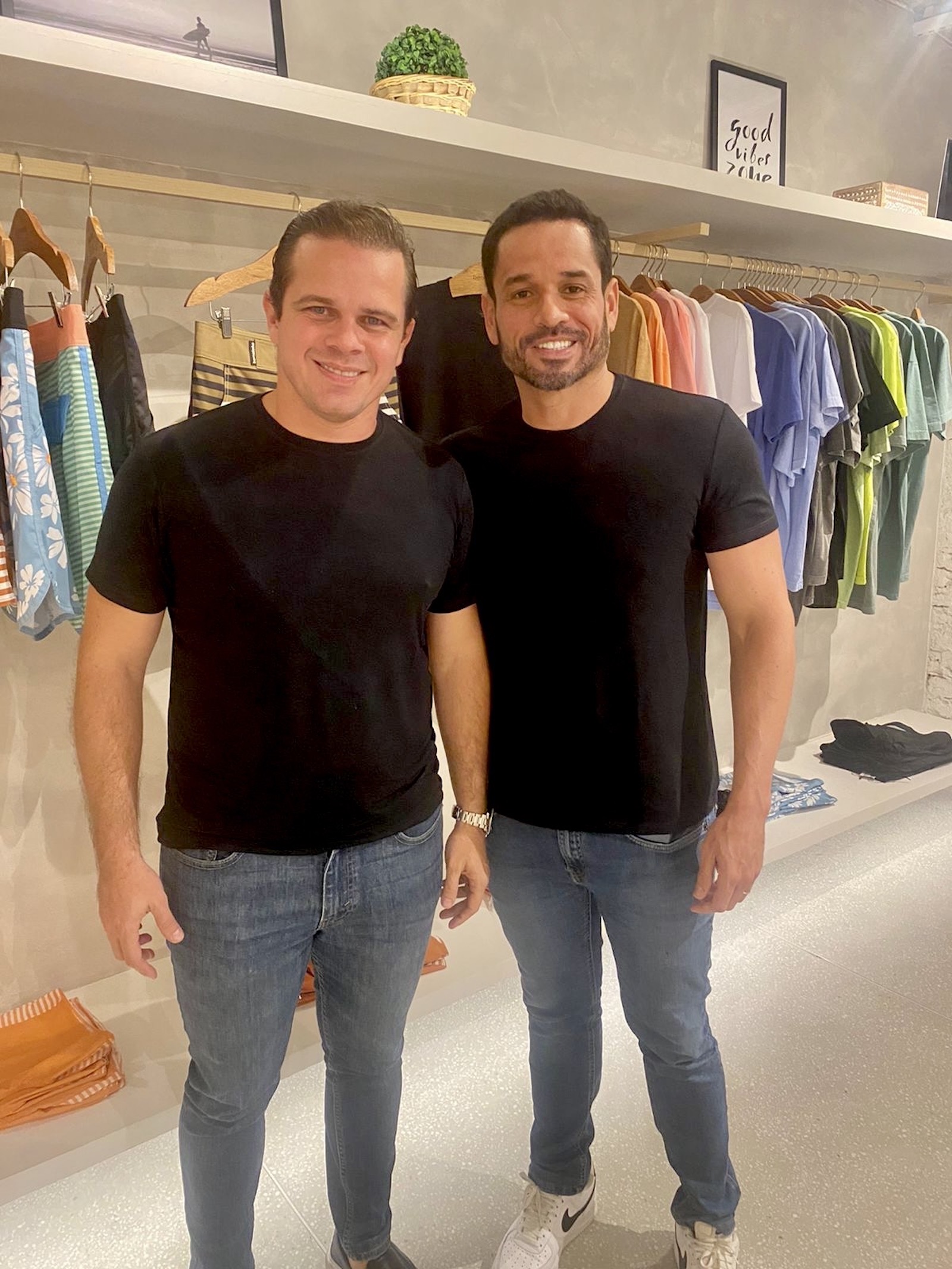 Gilvando Figueiredo E Rafael Sá