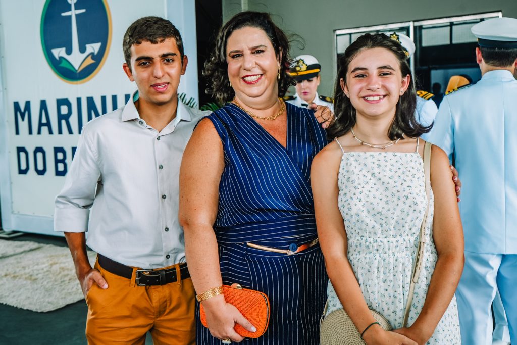 Gustavo, Ana E Marina Emiliao