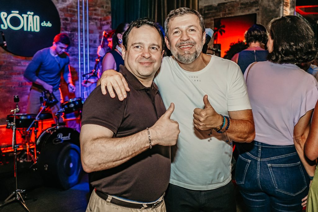 Igor Barroso E Elcio Batista