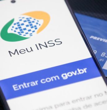 Pedidos de reembolso ao INSS passam de 1 milhão