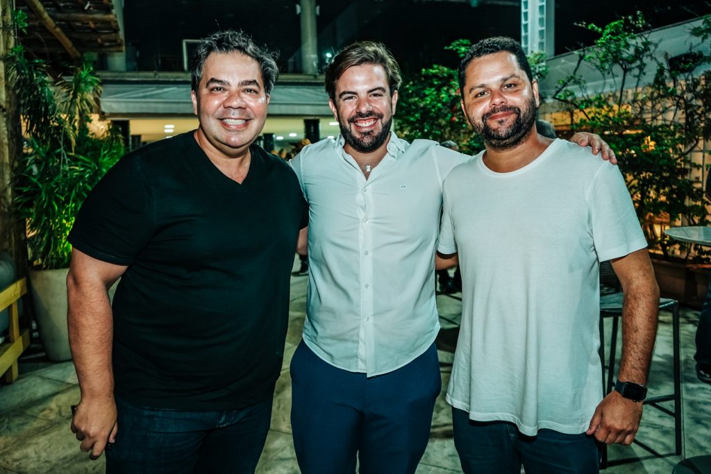 Jb Uchoa, Claudio Nelson E Davi Gomes