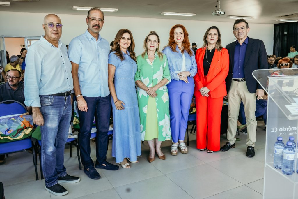 Jose Vanon, Reis Medeiros, Ivana Bezerra, Annia Ribeiro, Enide Camara, Marcia Pinheiro E Alexandre Pinheiro