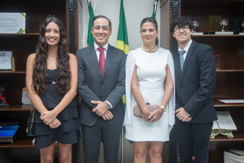 PROCURADORIA-GERAL DE JUSTIÇA - Haley Carvalho é empossado no cargo de procurador-geral de Justiça do MPCE para o biênio 2024-2025