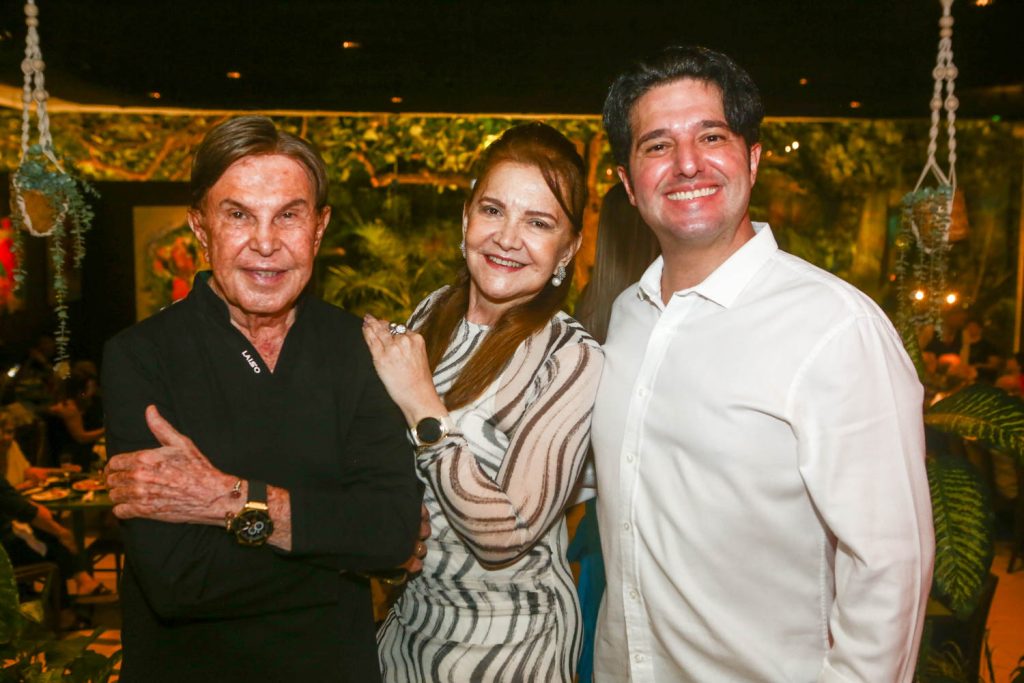 Lazaro Medeiros, Claudia Rebouças E Pipo (2)