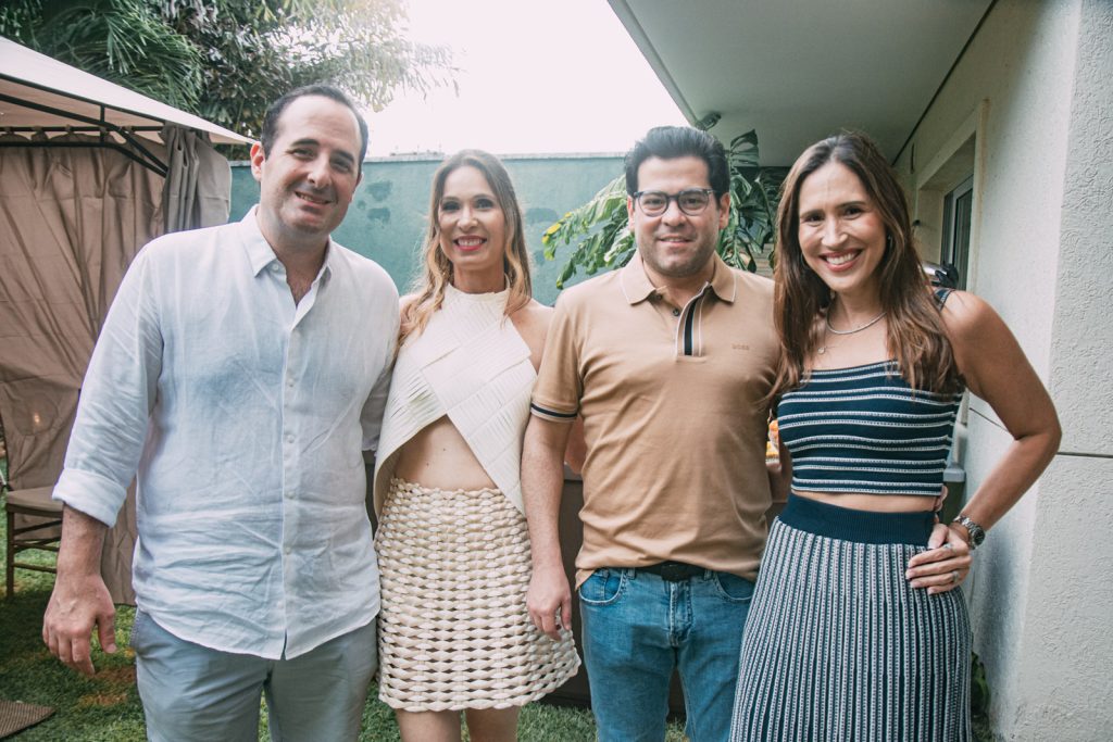 Leonardo Carneiro, Fabia Carneiro, Edmilson Pinheiro E Larissa Sandy