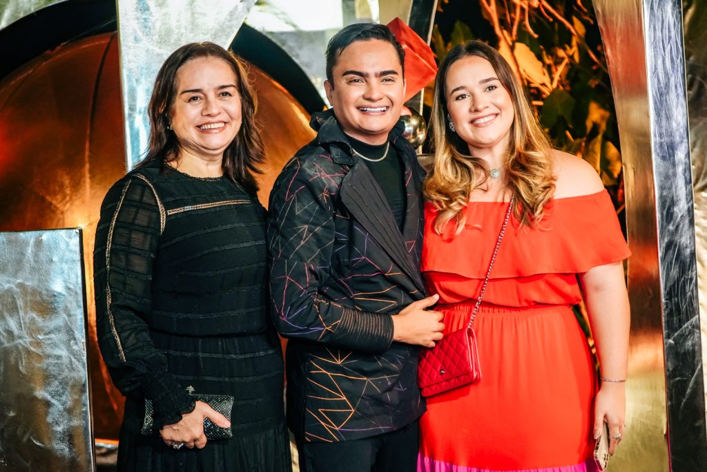 Lia Freire, Felipe Araujo E Paula Freire