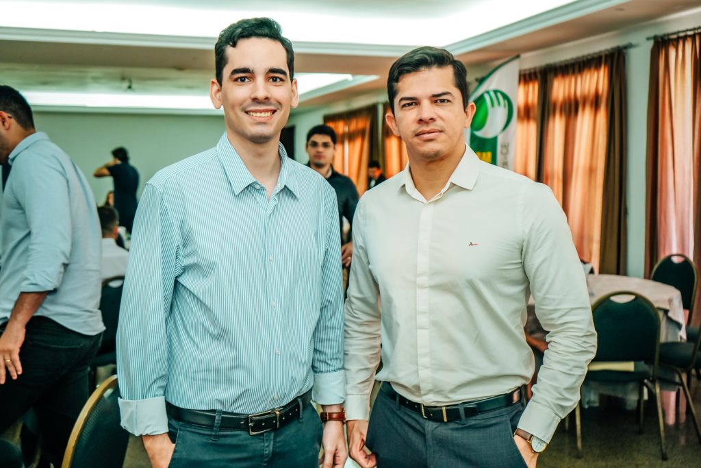 Lucas Maciel E Waldiney Rodrigues