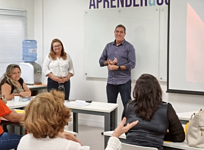 Luiz Gastão conversa com micro e pequenos empresários no Senac Aldeota