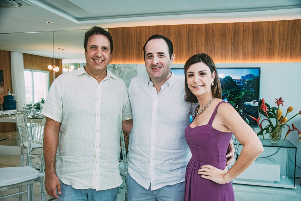 Marcelo Rocha, Leonardo Carneiro E Luciana Dib