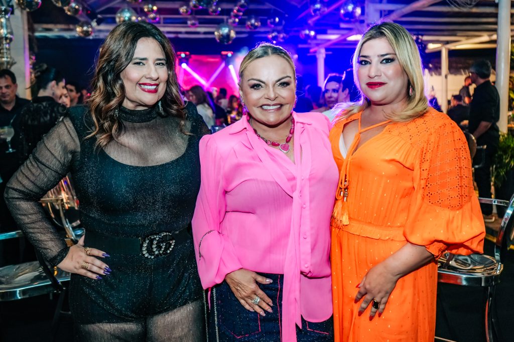 Montieli Arruda, Tea Moreira E Manu Romcy