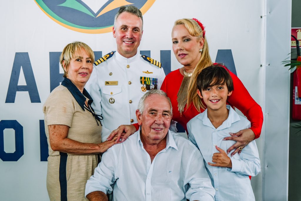 Nadia, Valença, Marjonele, Alessandra E Arthur Valença