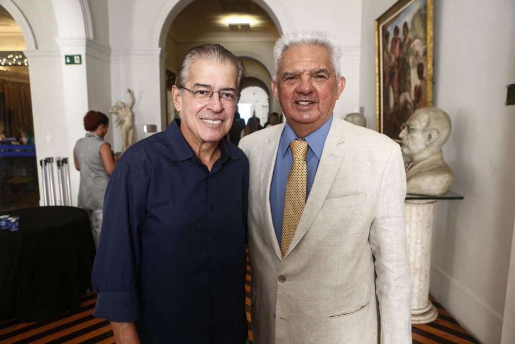 Pc Noroes E Tales De Sa Cavalcante (2)