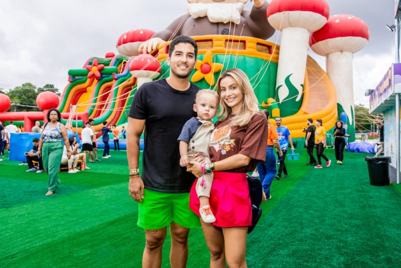 Pula Pula Park - Iguatemi Bosque recebe maior parque de infláveis do mundo