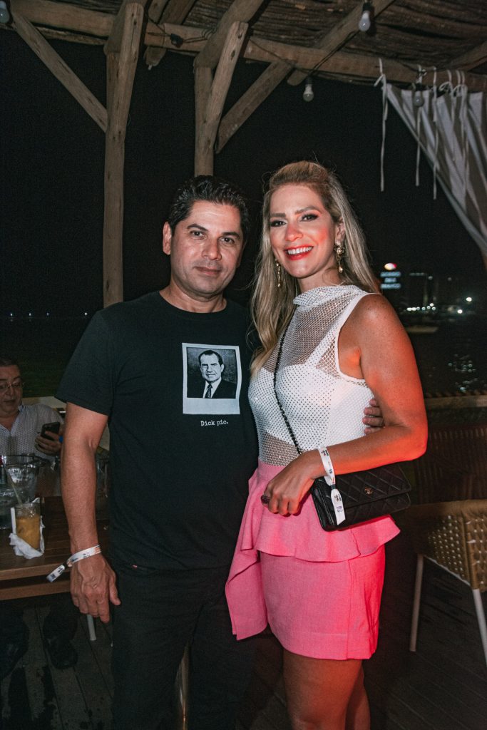 
				Pompeu Vasconcelos e Mariana da Fonte
				
