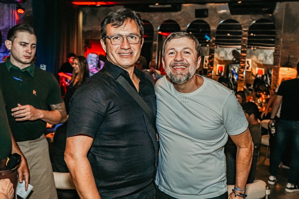 Prof Custodio E Elcio Batista