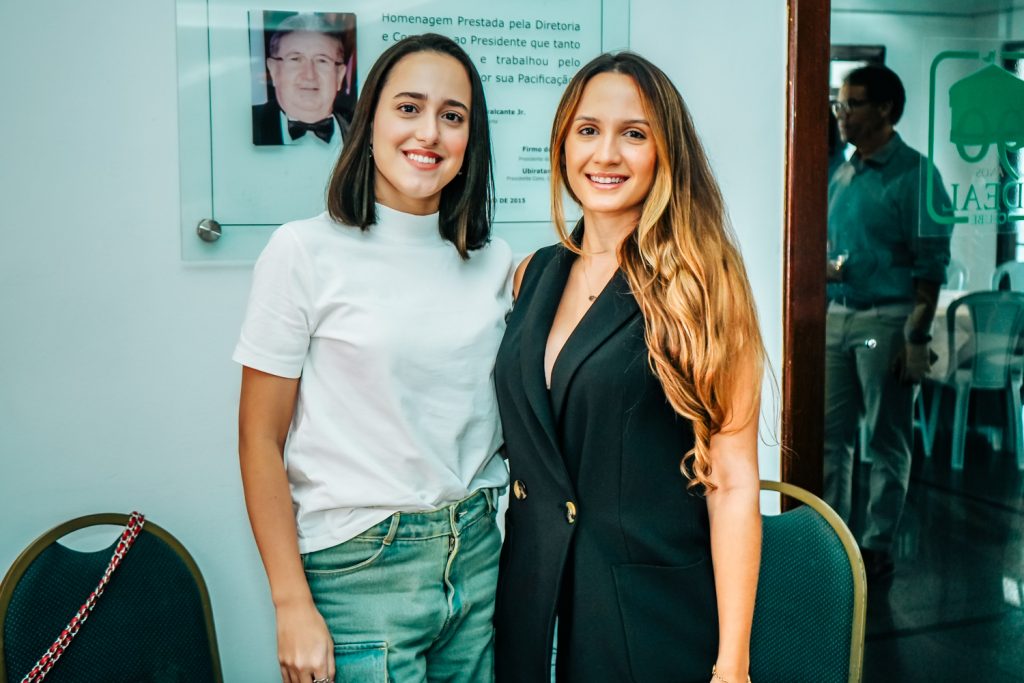 Rafaela Fonseca E Izabel Rolim
