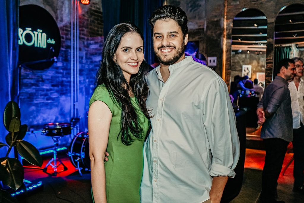 Roberta E Kade Juaçaba