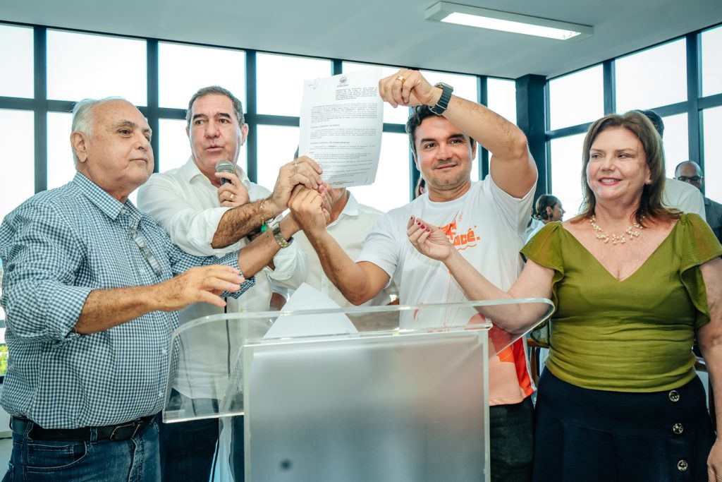 Roberto Pessoa, Gastao Bitencurt, Celso Sabino E Irwana Guerra