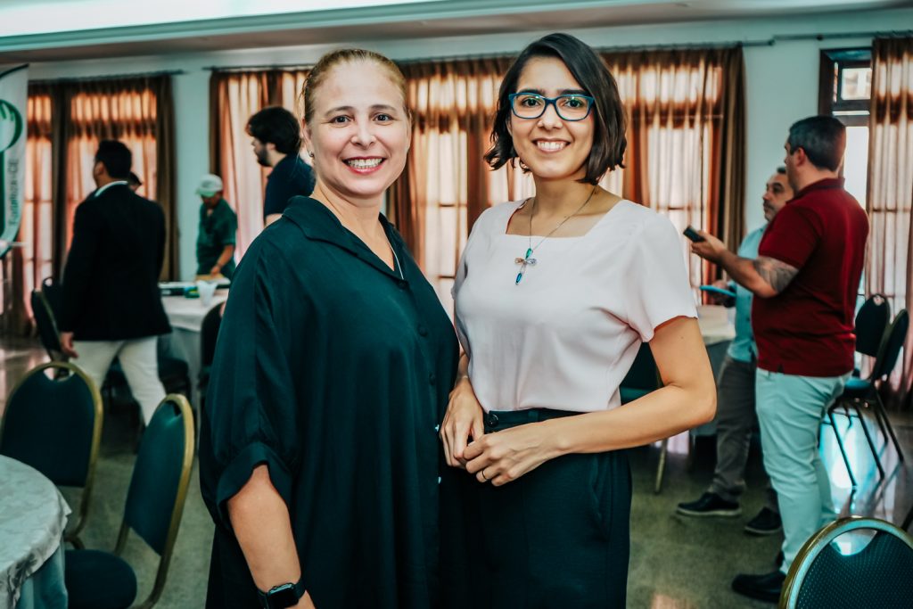 Samira Guimares E Darli Sousa