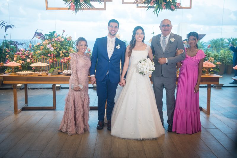 Chuva de Arroz - Beatriz Alencar e Pedro Rangel trocam alianças em uma emocionante e intimista cerimônia