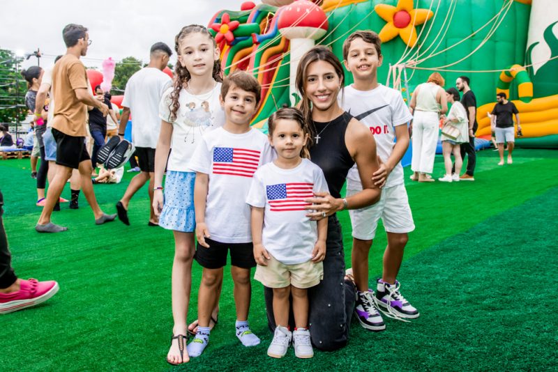 Pula Pula Park - Iguatemi Bosque recebe maior parque de infláveis do mundo