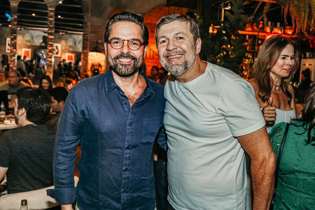 Savio Brito E Elcio Batista