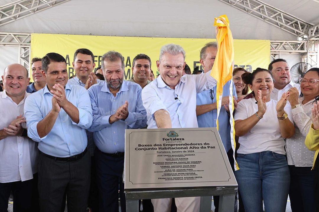 Carlos Lupi diz que reeleição de Sarto em Fortaleza é prioridade nacional para o PDT