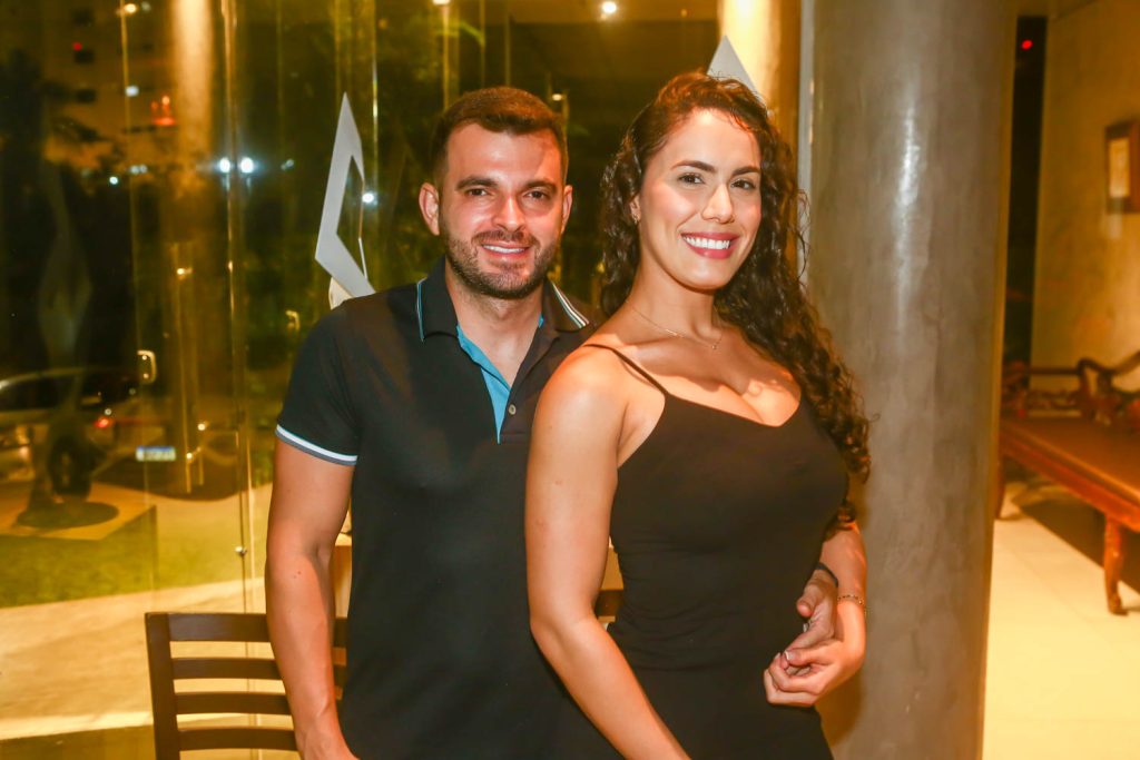 Taizio Marques E Amalia Goes (1)