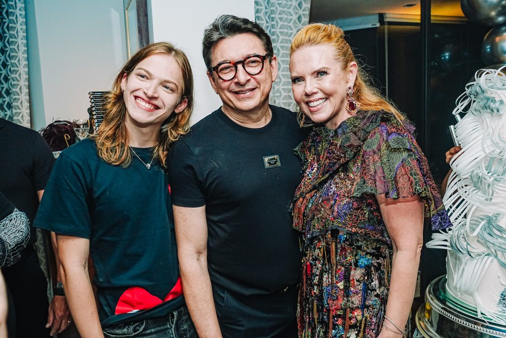 Thiago, Racine E Branca Mourao