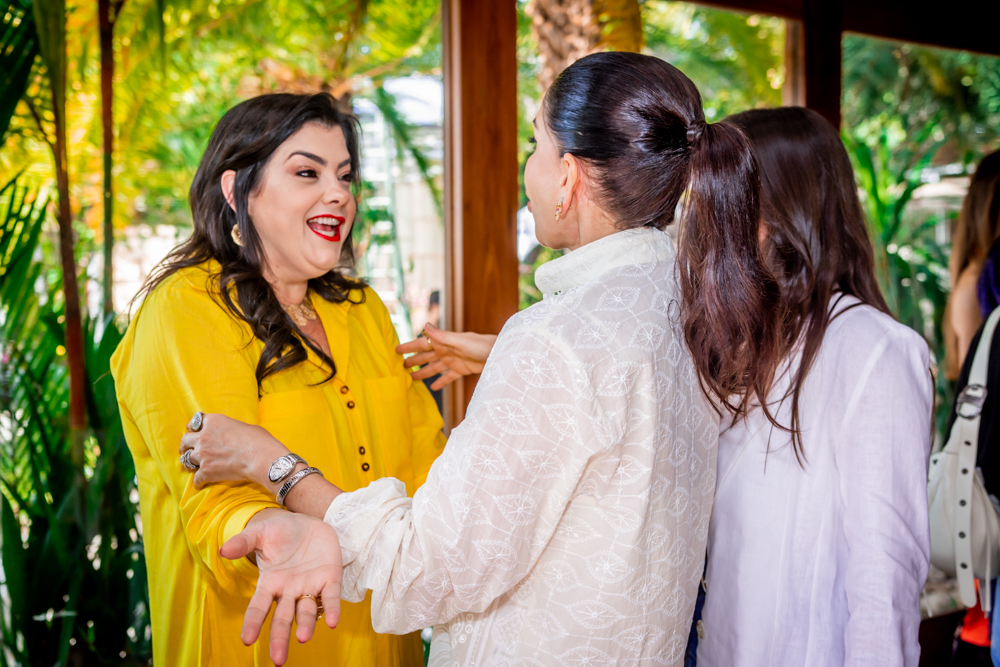 Viviane Almada E Maria Lúcia Negrão (1)