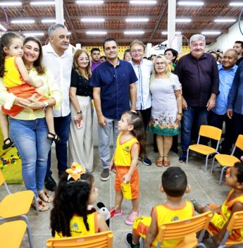 Gardel Rolim entrega Centro de Educação Infantil no Bonsucesso