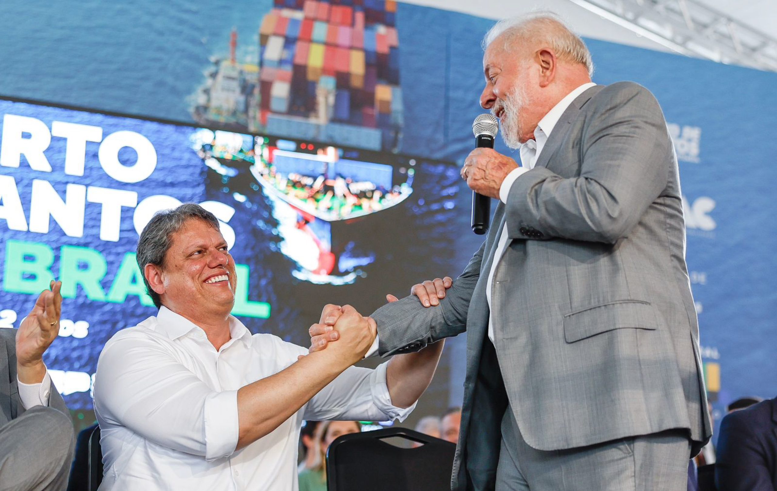 Ao lado de Tarcísio, Lula anuncia novos institutos federais e R$ 1,3 bi para Rodoanel em SP