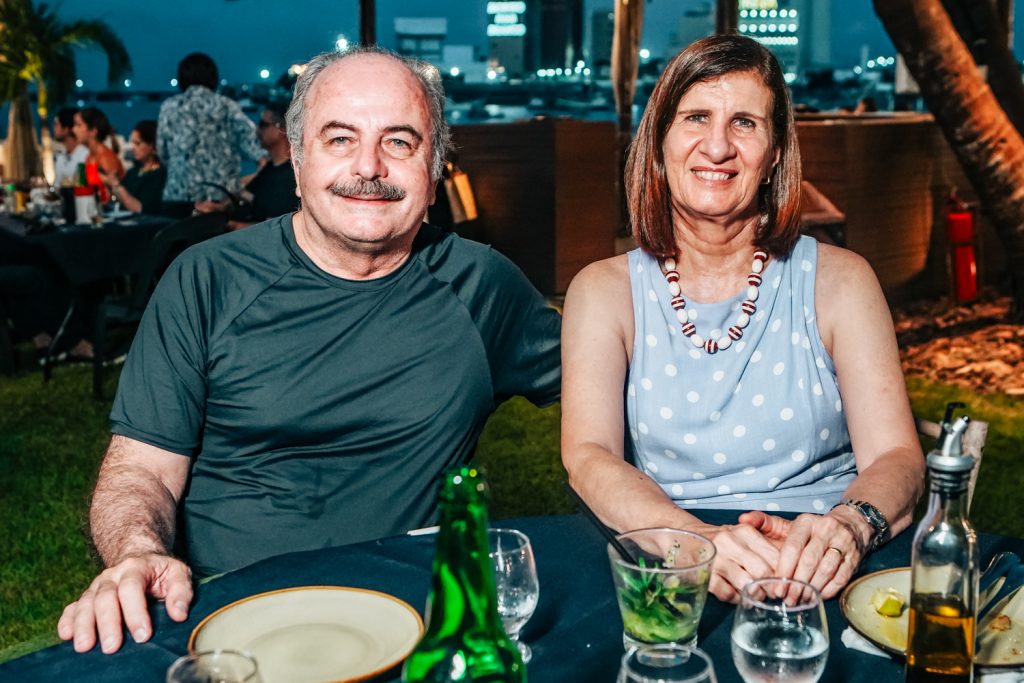 Ademar Gondim E Elizabeth Daer