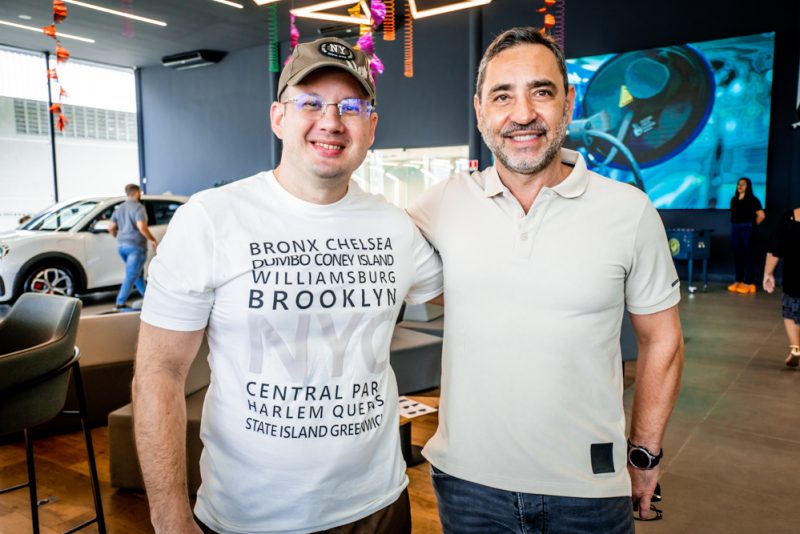 Inovação e velocidade - Grupo New movimenta fim de semana com lançamento de carrões, condições exclusivas e nova loja de seminovos