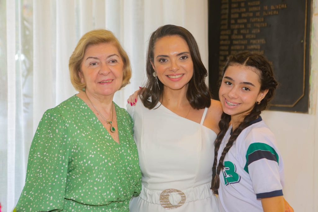 Ba Alencar, Claudia Pinheiro E Isabela Pinheiro (1)