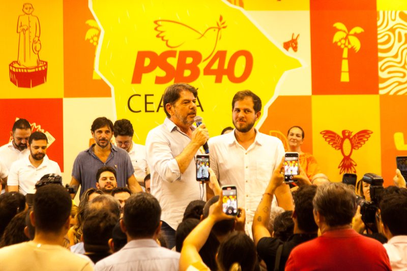 COM MUITA MUSCULATURA POLÍTICA - PSB se fortalece no Ceará com filiação de Cid Gomes, Izolda Cela e dezenas de prefeitos e lideranças