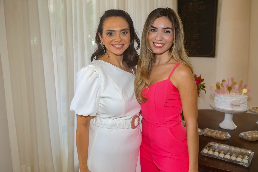 Claudia Pinheiro E Nathalia Vieira
