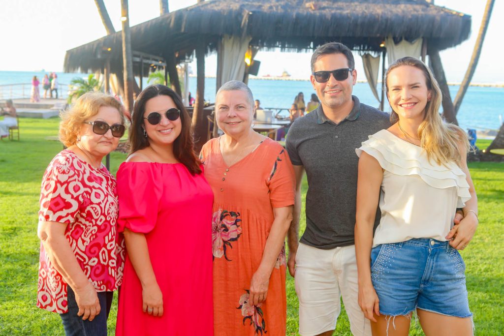 Fatima Monte, Manoela Monte, Rosane Magalhães, Marcelino Fernandes E Mariane Fernandes